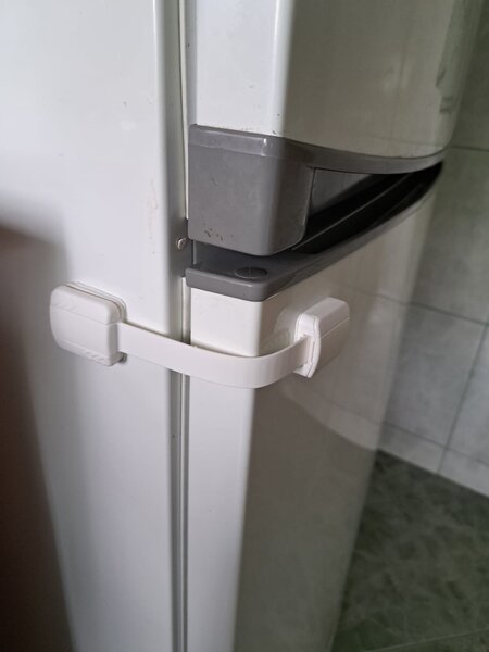 Combina frigorifica 1 bucata,