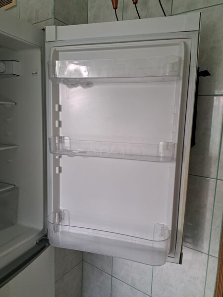 Combina frigorifica 1 bucata,